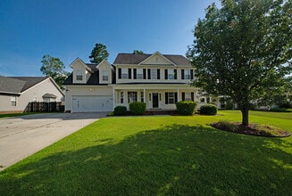 Building Photo - 1112 Huff Dr