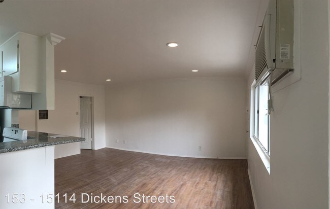 Foto del interior - 15114 Dickens St