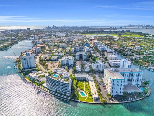 Foto del edificio - 1101 98th St