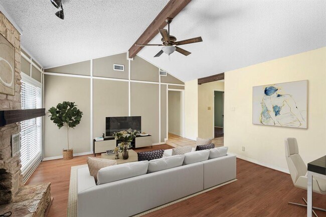 Foto del edificio - 8403 Sage Mountain Dr