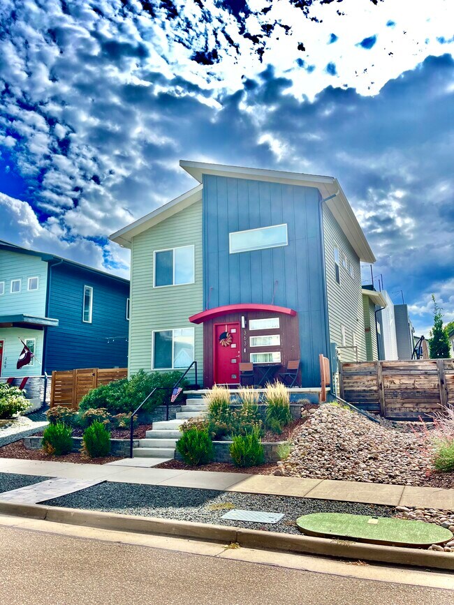 Building Photo - “B “ 363 Cajetan St