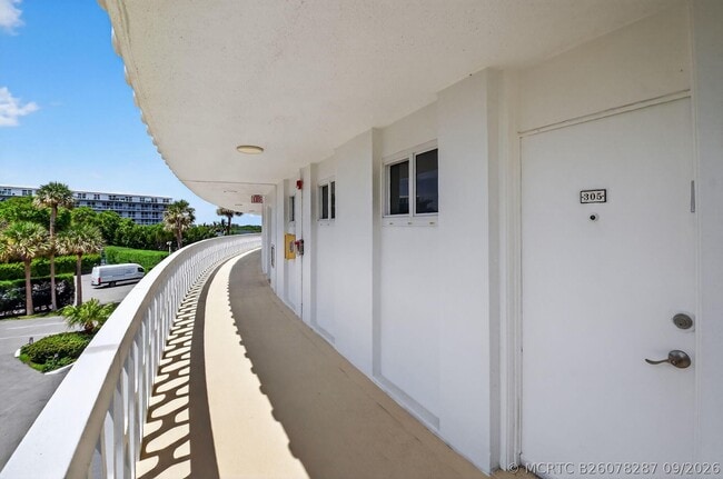 Foto del edificio - 2505 S Ocean Blvd
