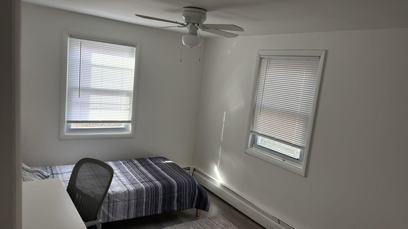 Building Photo - 114 S Lee St