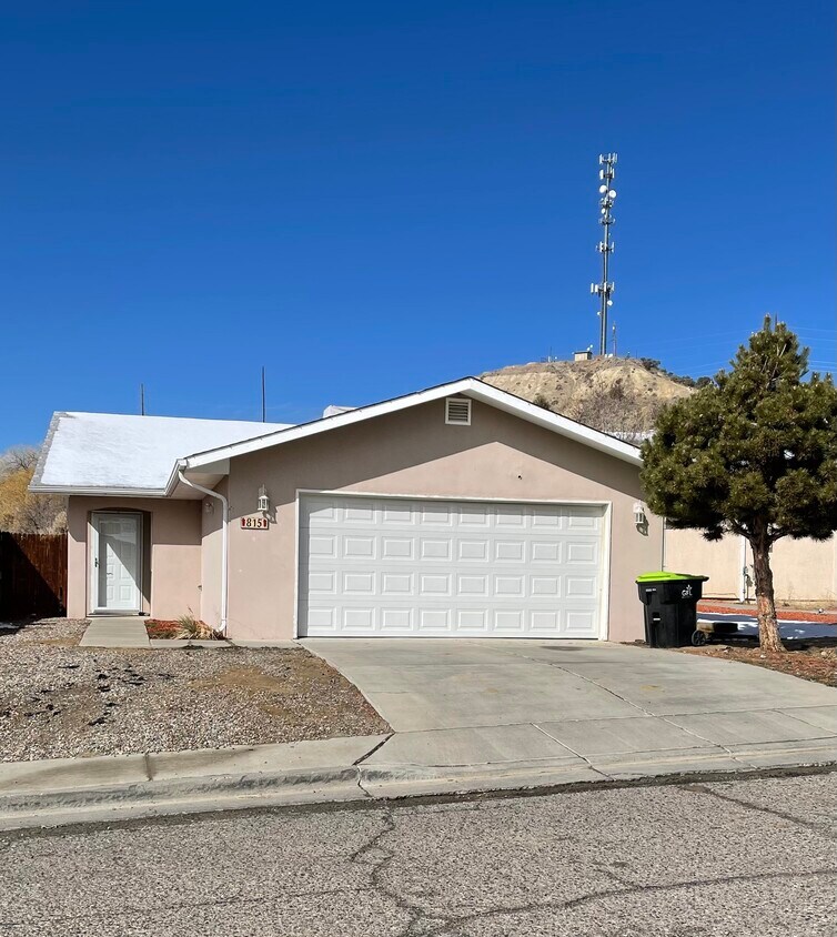 815 N Cholla St, Bloomfield, NM 87413 House for Rent in Bloomfield