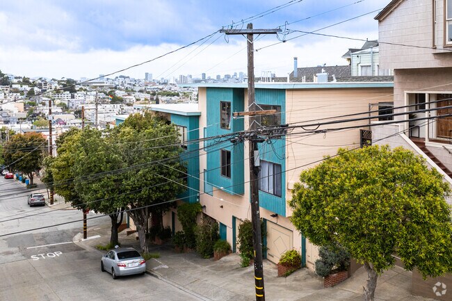 Alt. Exterior - 311-315 Diamond St