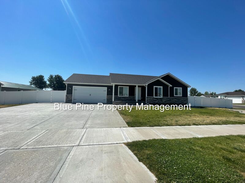 4114 E Marlin Ave, Ammon, ID 83401 House Rental in Ammon, ID