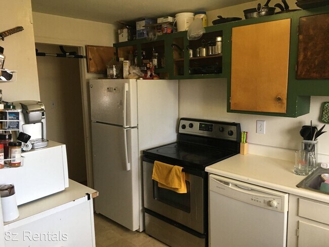 Foto del edificio - 5 br, 2.5 bath House - 530 S 44th St.