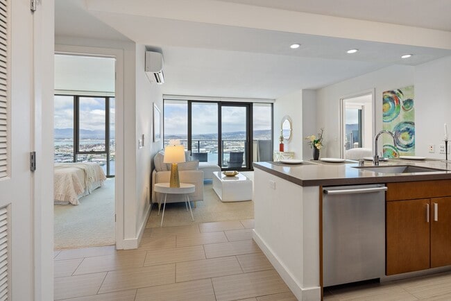 Building Photo - Unfurnished 2BR/2BA with Ocean Views at Th...
