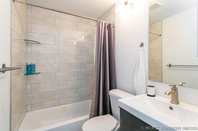 Building Photo - 275 Cypress Point Dr