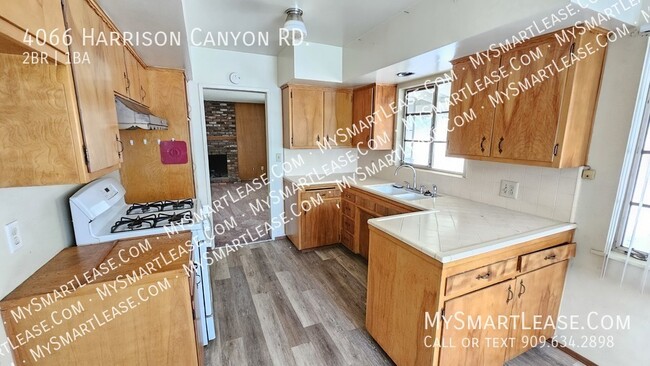 Foto del edificio - 4066 Harrison Canyon Rd