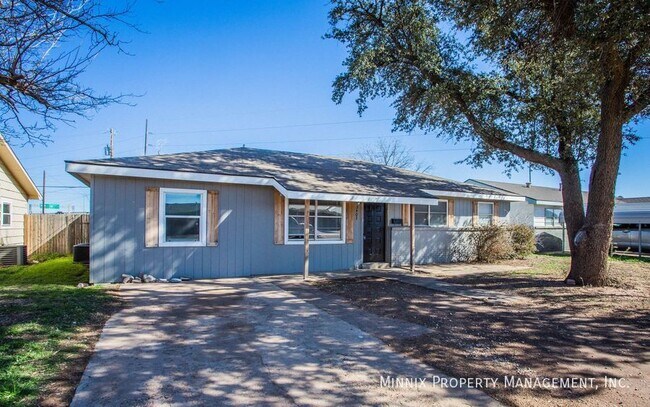 Building Photo - 3403 Bangor Dr