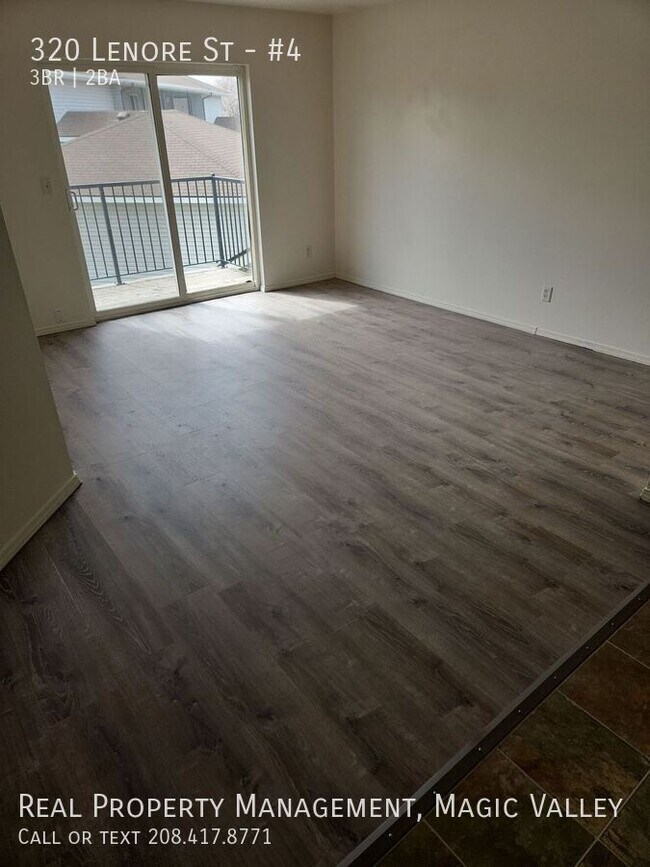 Foto del edificio - 320 Lenore St