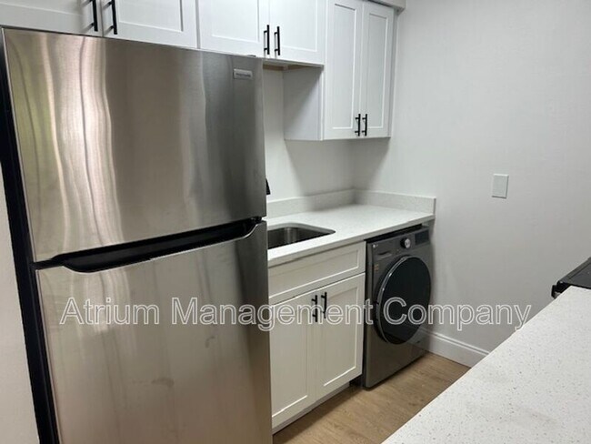 Foto del edificio - 615 Lakeview St