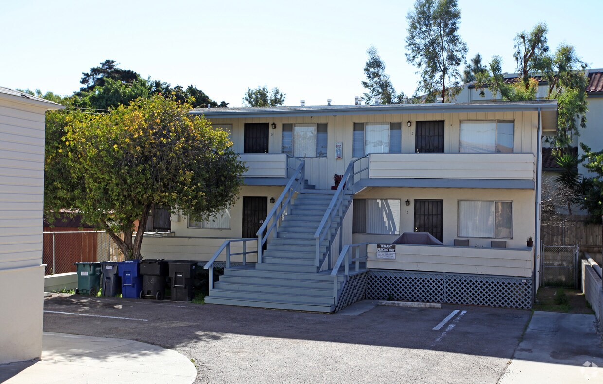 Building Photo - 252 G St