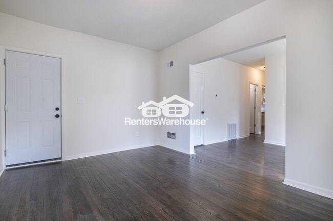 Foto del edificio - 2305 E 37th St