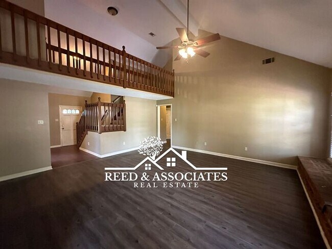 Foto del edificio - Spacious 4 Bedroom in GERMANTOWN!!