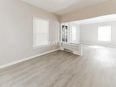 Building Photo - 2919 Iowa St