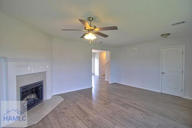 Foto del edificio - 102 Brandonwood Rd NE