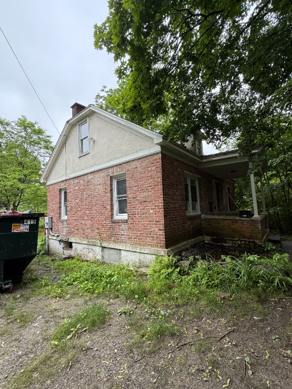 Foto del edificio - 229 Boswell Ave