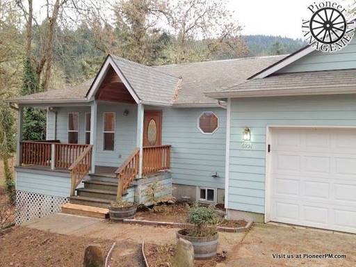 Primary Photo - 6951 Glacier Dr