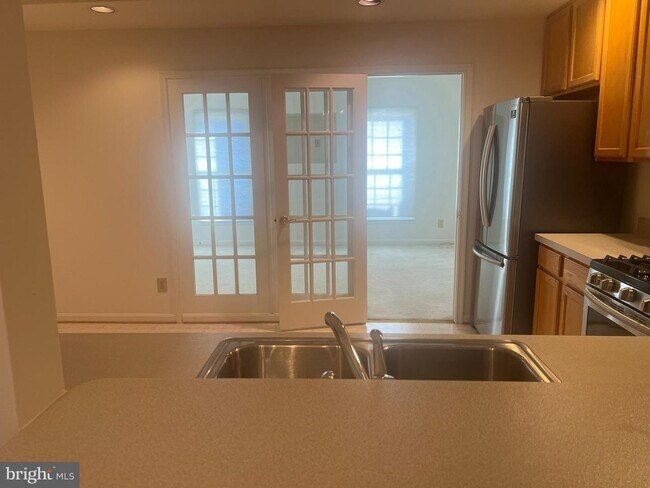 Foto del edificio - 12103 Meadow Branch Way