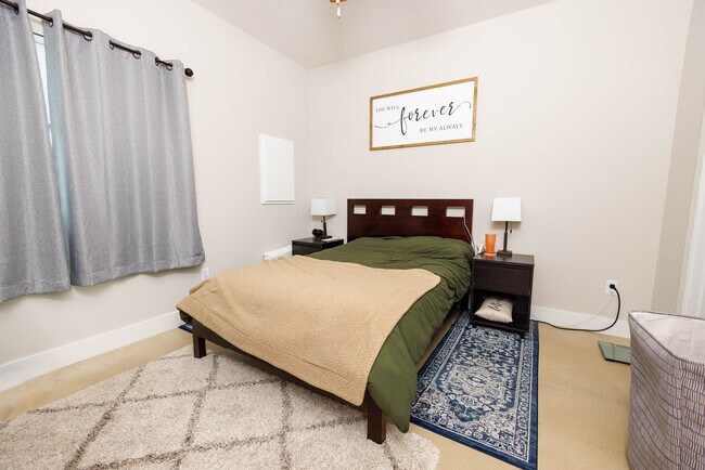 Foto del edificio - 8059 E 34th Ct S