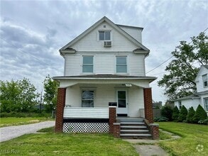 Building Photo - 117 W 29th St