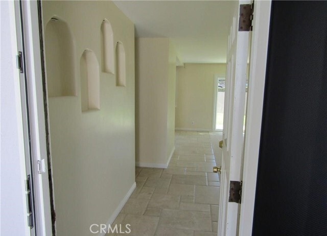 Building Photo - 8901 Shoreline Ln