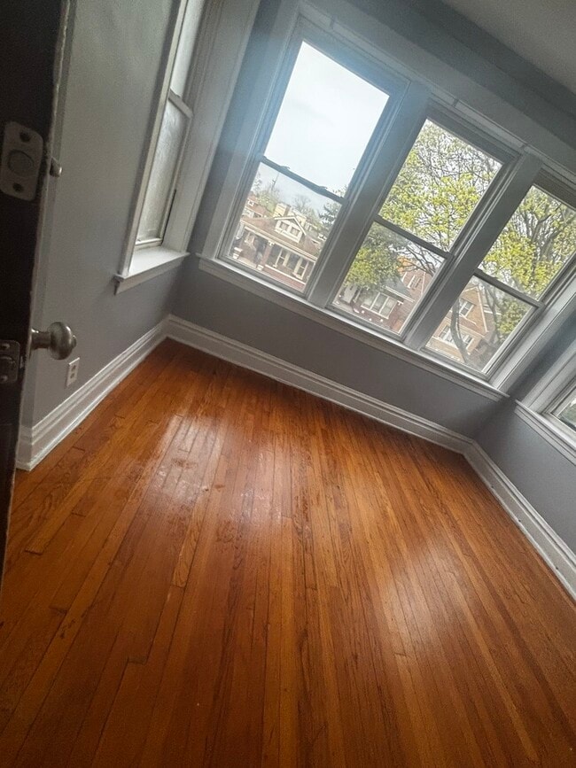 Foto del edificio - 6546 S Rockwell St