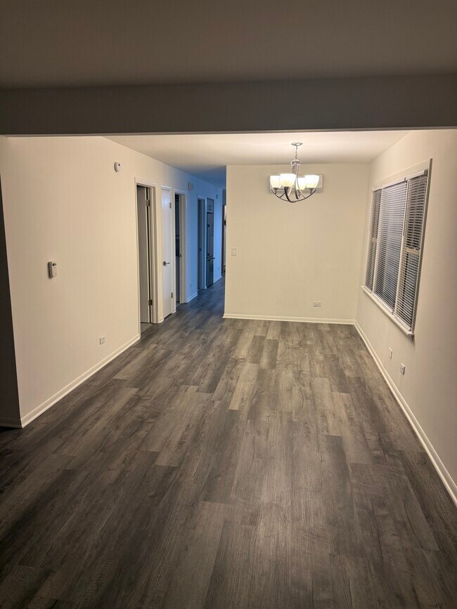 Foto del edificio - 5400 W Dakin St