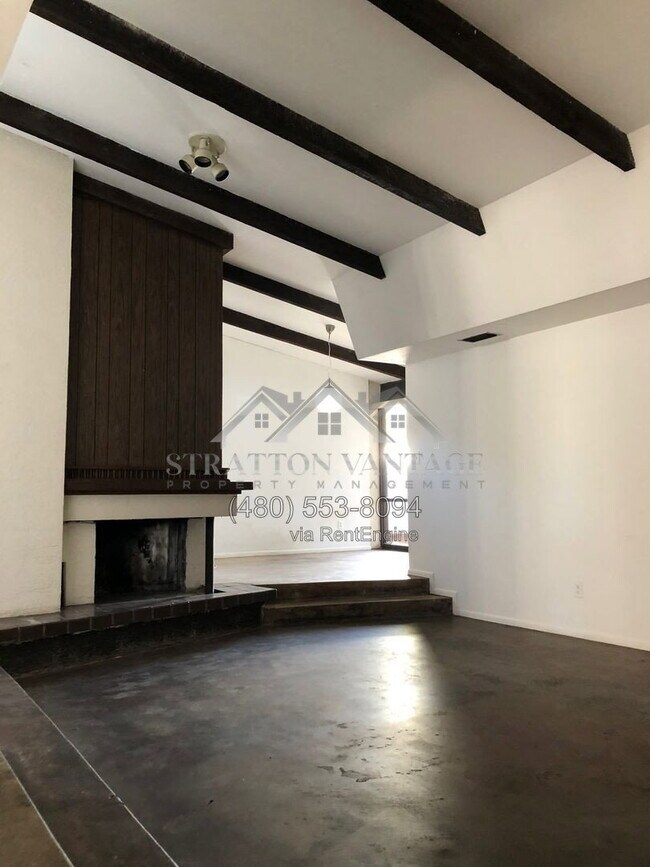 Foto del edificio - 730 N Stewart