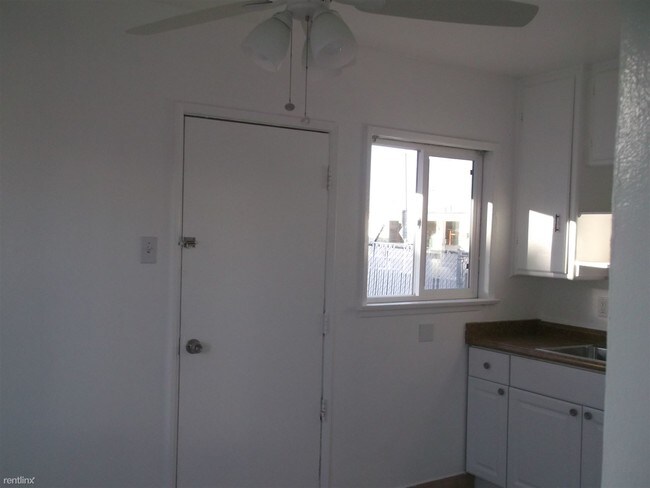 Building Photo - 16675 Mojave Dr