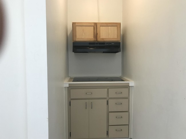 Foto del edificio - 2303 Adams St
