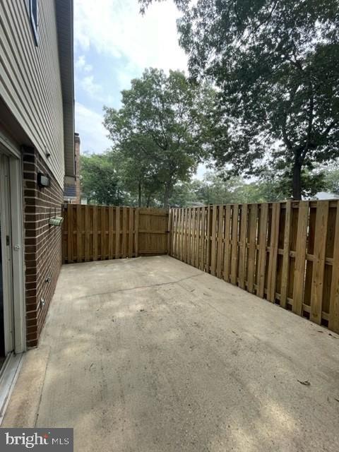 Building Photo - 5135 Shawe Pl