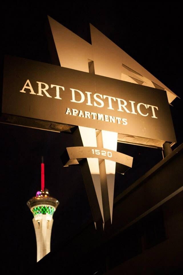 Foto del edificio - 1520 S Casino Center Blvd