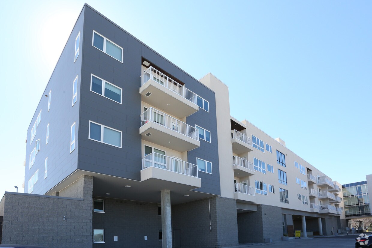 Woodside Village Apartments Westwood, KS