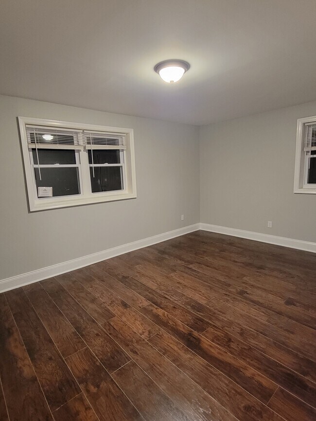 Bedroom - 8424 Fayette St