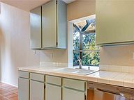 Foto del edificio - 13331 Moorpark St