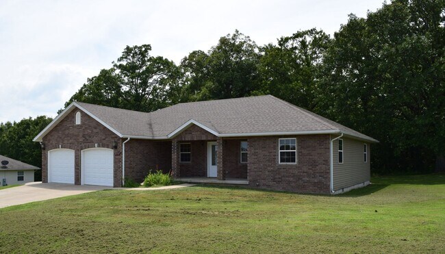 Foto del edificio - Cute 3 Bedroom Home in Waynesville