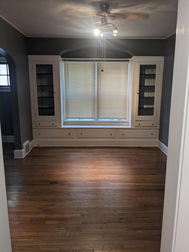 Building Photo - Lakewood Premier Apartments