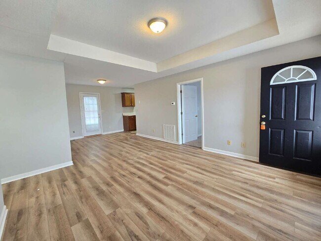 Foto del edificio - 308 Cunningham Ln