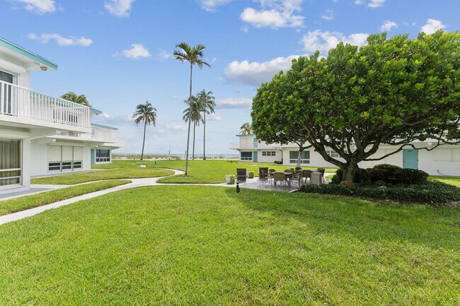 Building Photo - 1470 S Ocean Blvd