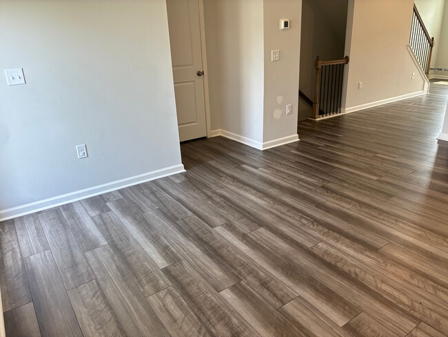 Foto del edificio - Room in Townhome on Sweet Lilac Wy