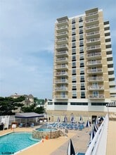 Building Photo - 101 S Plaza Pl
