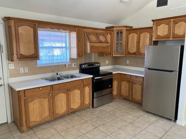 Building Photo - 724 S O'Hare Dr