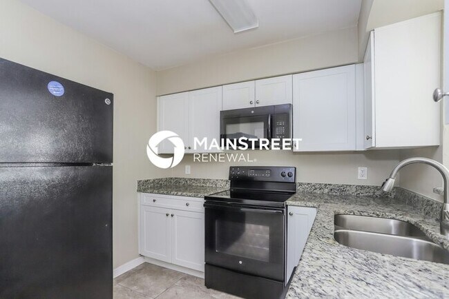 Photo - 3 Bedroom Pet-Friendly Home in St Petersbu...