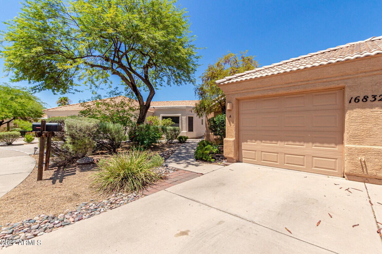16832 E Mirage Crossing Ct, Fountain Hills, AZ 85268 House Rental in