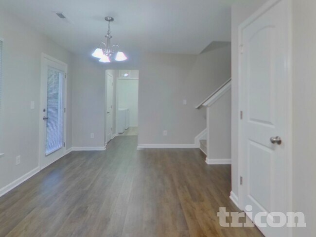 Foto del edificio - 103 Nora Dr