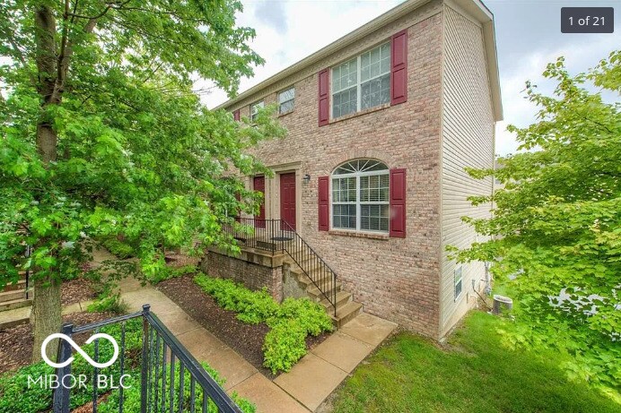 Foto principal - 3057 Armory Dr