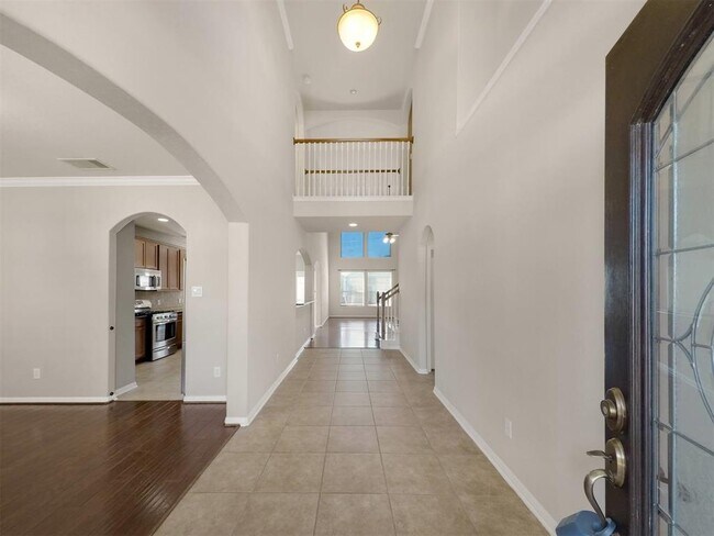 Building Photo - 18111 Quarry Vale Dr